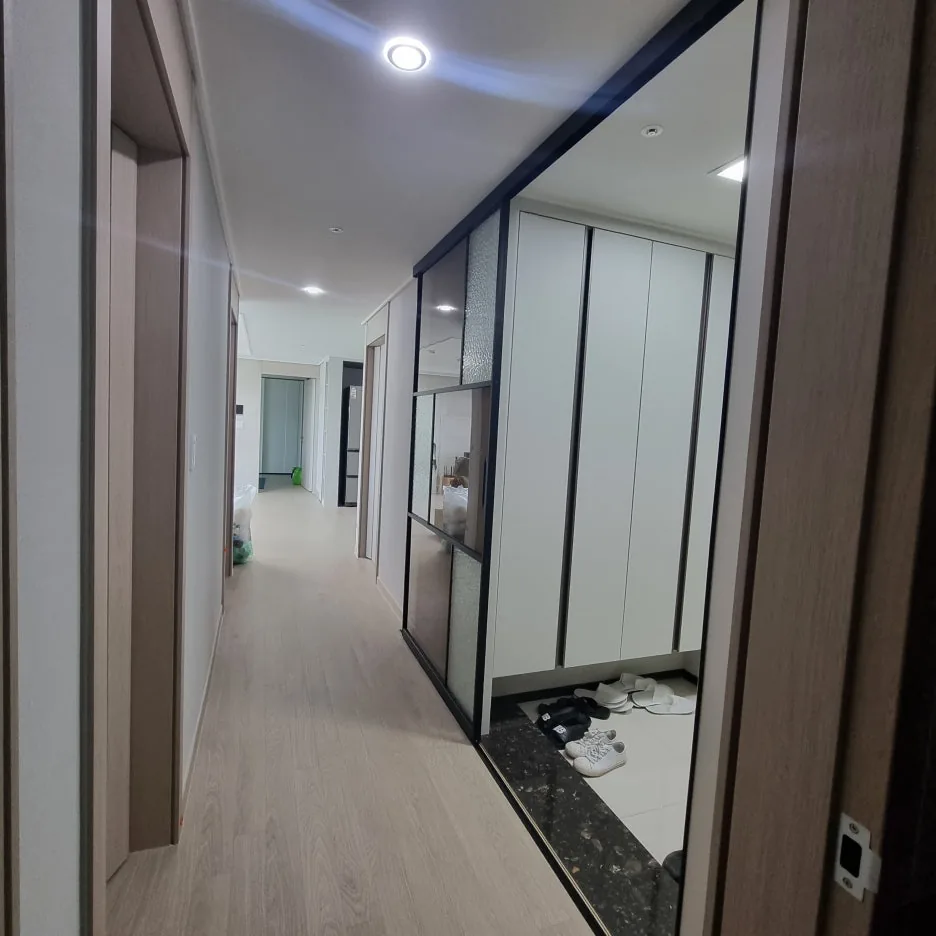 양평써밋 아파트 34평 중문 시공 9